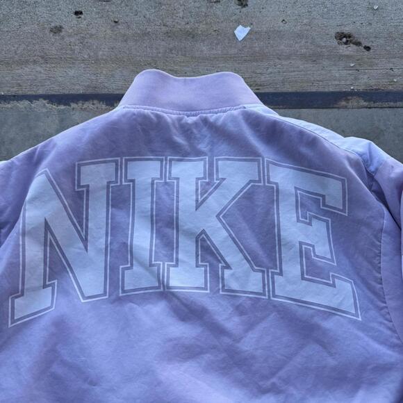 Team Nike Women’s purple varsity satin bomber jacket size medium - Picture 5 of 8